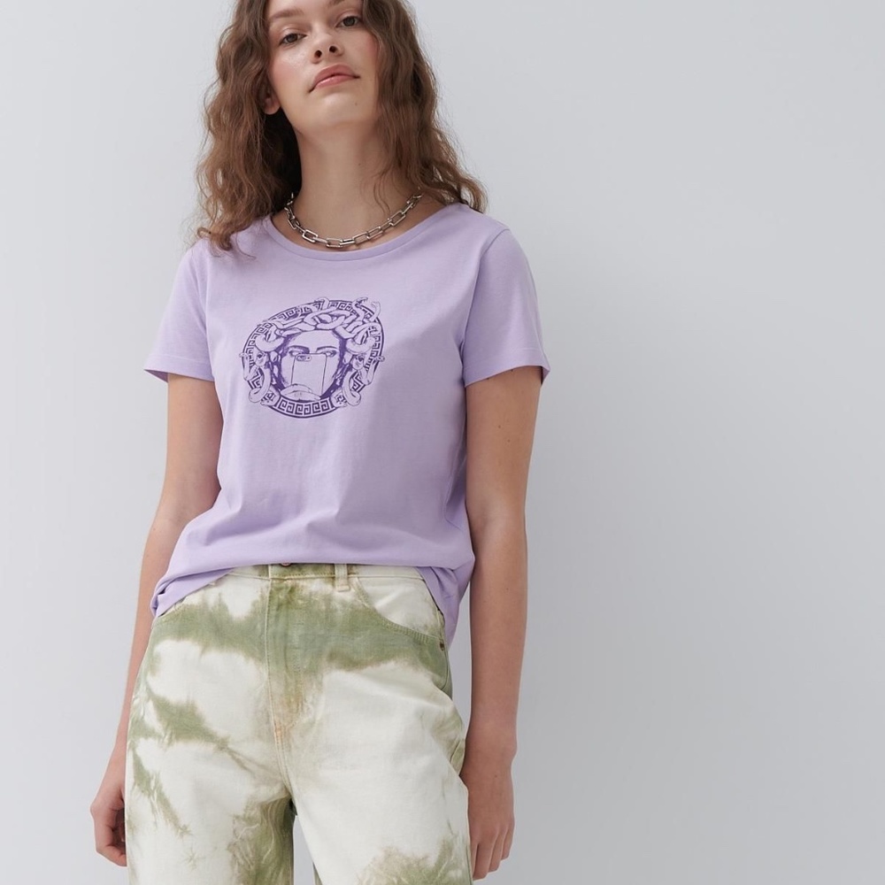 NWT Medusa Selfie Print T-Shirt Purple Size XS